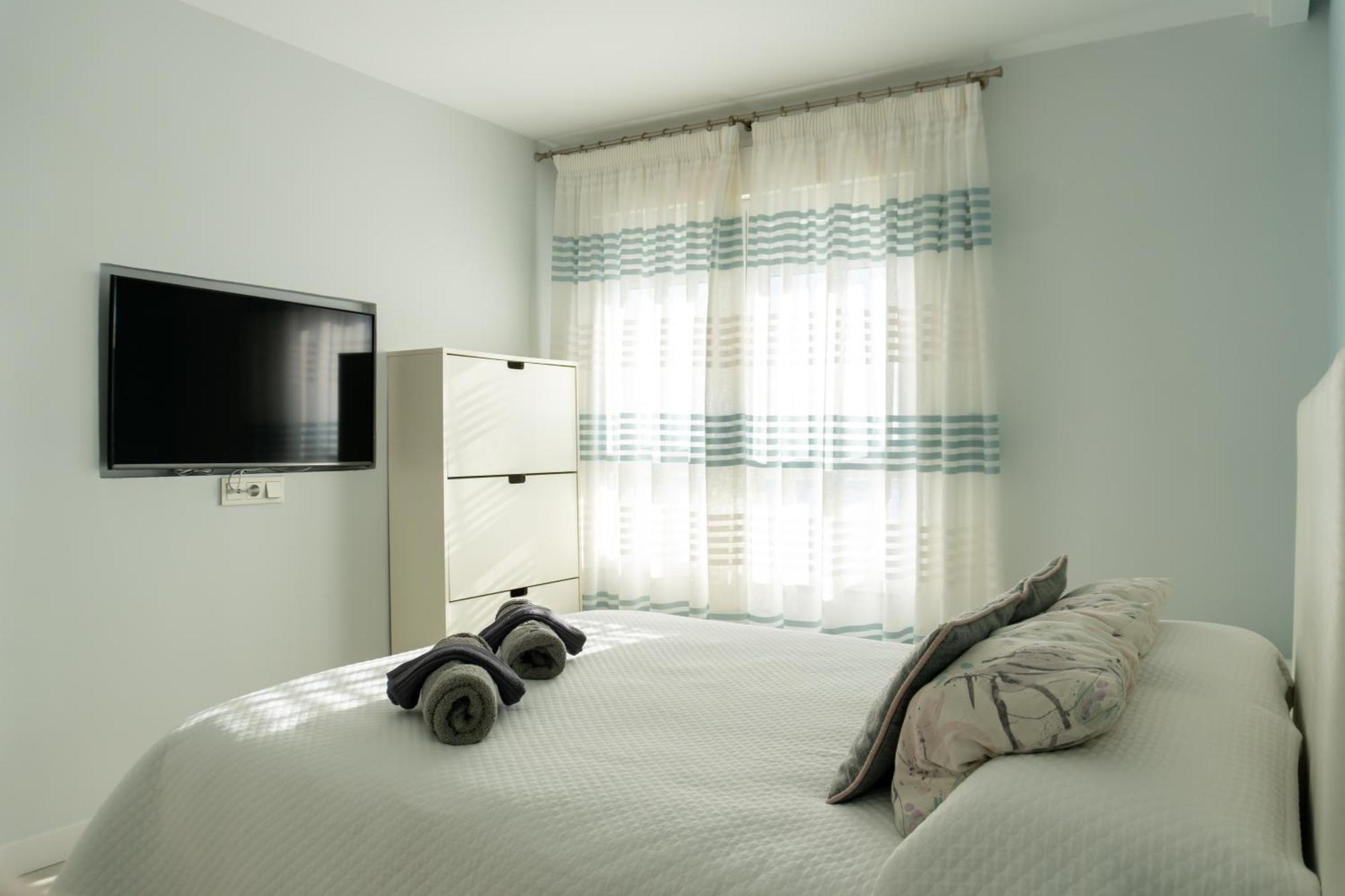 A&C Vistas Al Mar Luxury Apartment Torre Del Mar Bagian luar foto