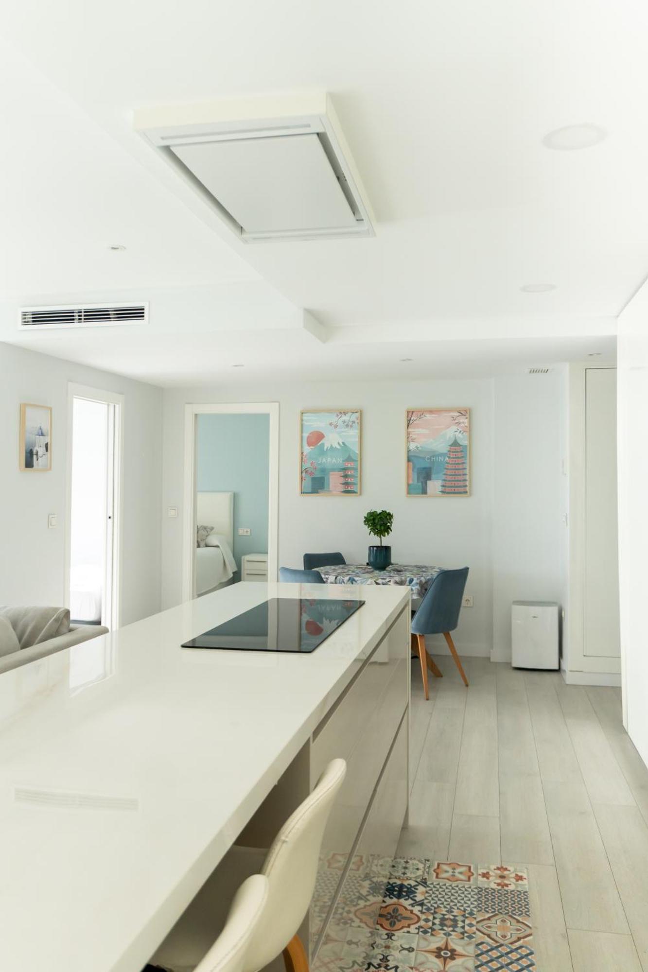 A&C Vistas Al Mar Luxury Apartment Torre Del Mar Bagian luar foto